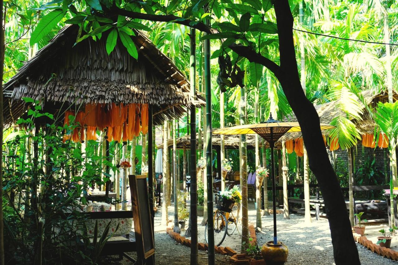 Bed & Breakfast The Villager 2*